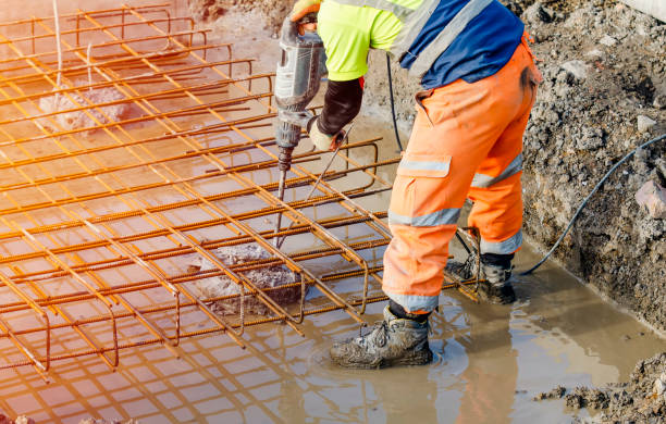 Best Concrete Walkway Installation  in Brentwood, MO